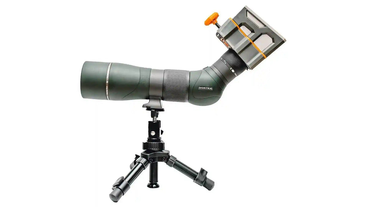 How to choose a spotting scope camera adapter in 2026