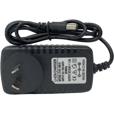 Longshot LR-2/LR-3/Marksman Quick Charger - All Countries - Longshot Target Cameras